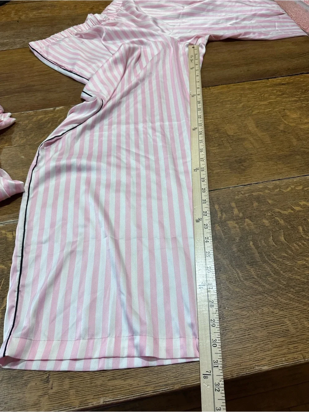 Victoria's Secret sz XXL Pink and White Striped Pajama Set with Black Piping